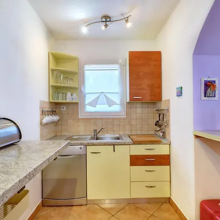 Sven Apartment