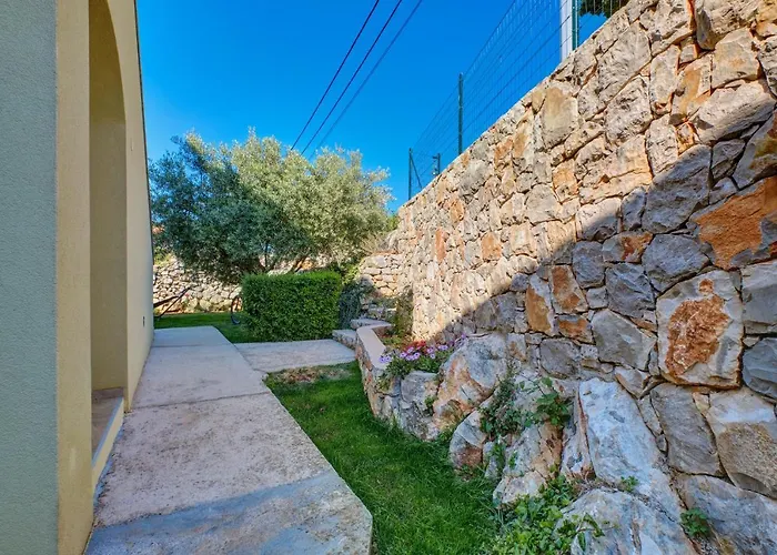 Apartment Sven Veli Losinj